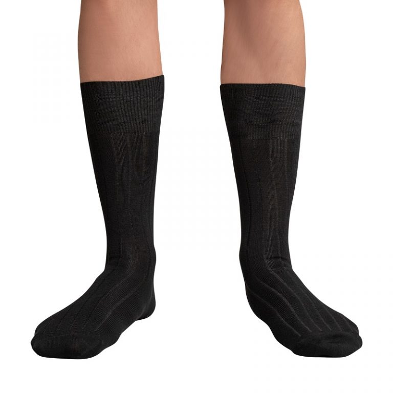 Light Compression Knee High Socks 815mmHg For Travelling Men